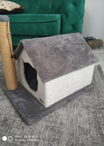 Gri Kedi Evi ve Tırmalama Direği - Görsel 7