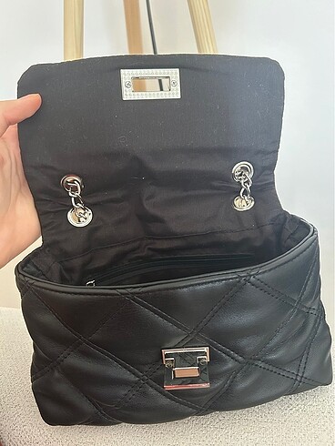  Beden Stradivarius çanta