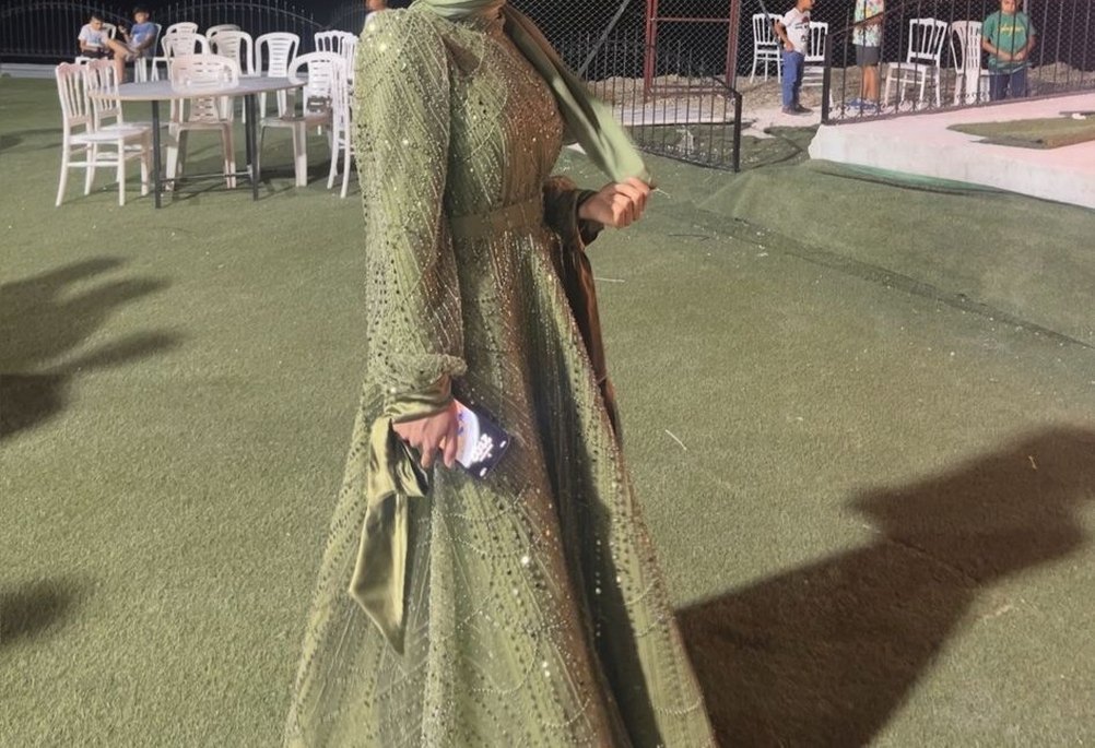 İşlemeli Uzun Kollu Haki Kadın Abiye kiralık 1000 - Görsel 3