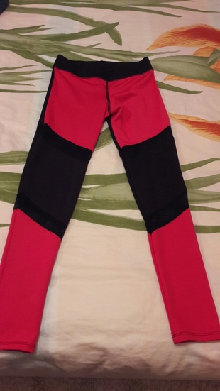 pembe siyah tayt 