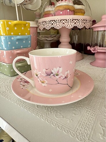 English Home Çay Fincanı