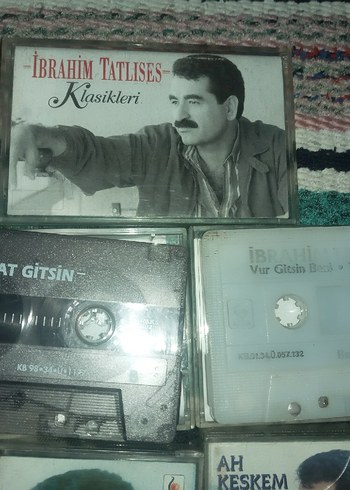 İbrahim Tatlıses Kasetleri - AH, KESKEM, At Gitsin - Görsel 2
