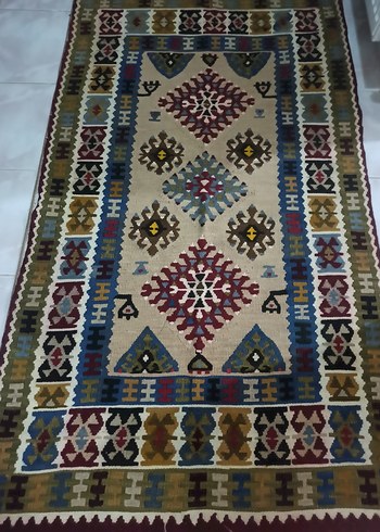  Beden Çok Renkli Desenli Geleneksel Kilim