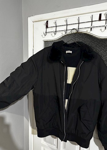 Kürk Detaylı Siyah Ceket - Görsel 3