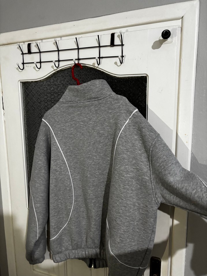 Gri Fermuarlı Yüksek Yakalı Erkek Polar - Görsel 4