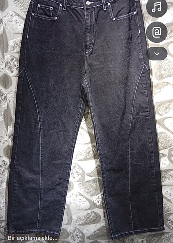 Dikiş Detaylı Yüksek Bel Siyah Kot Pantolon - Görsel 2