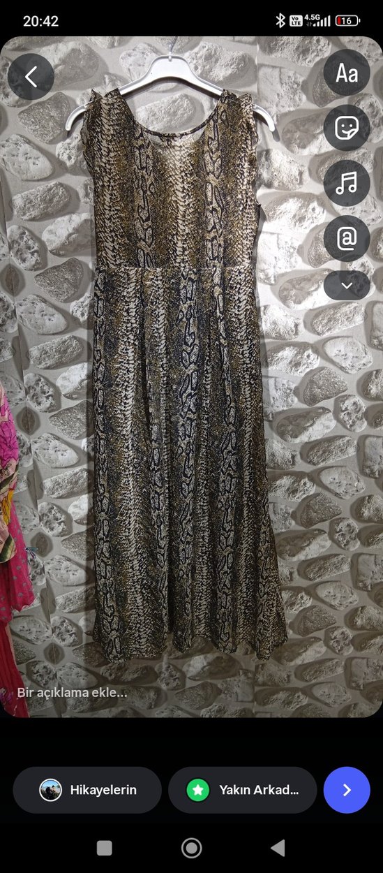 Bohem Yılan Desenli Uzun Drapeli Elbise - Görsel 3