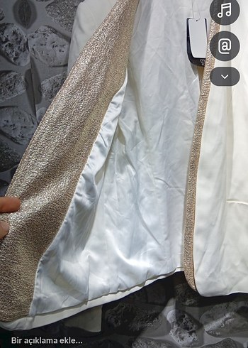 Kadın Beyaz Midi Ceket, Kürklü Detaylı - Görsel 2