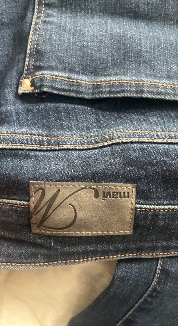 Kadın Parlak Lacivert Kemerli Midi Kot Pantolon - Görsel 4