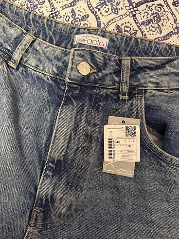 Defacto Kot-mom Jean