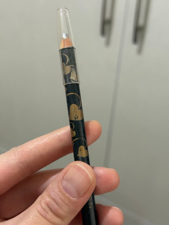 Avon Göz Kalemi - Görsel 4