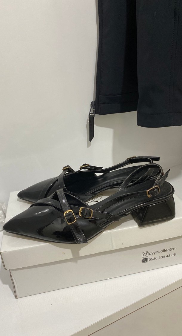 Kadın Siyah Rugan Stiletto Tokalı Ayakkabı - Görsel 2