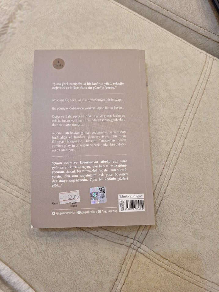 Naomi - J. Tanizaki Şiir Kitabı - Görsel 2