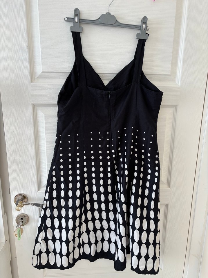 Askılı Siyah Vintage Elbise - Görsel 2