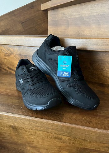 Siyah Erkek Spor Ayakkabı Velcro Bağcıklı