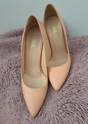 Bej Stiletto Kadın Ayakkabı