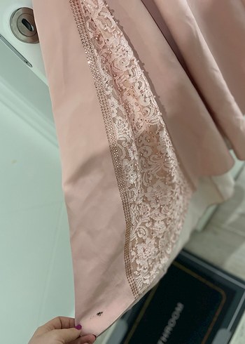 Dantel Detaylı Uzun Pembe V Yaka Abiye Elbise - Görsel 3