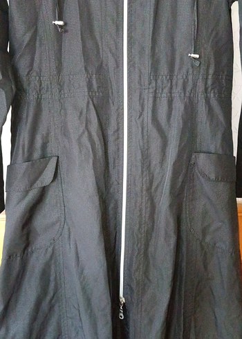 Kadın Siyah Uzun Fermuarlı yağmurluk - Görsel 2