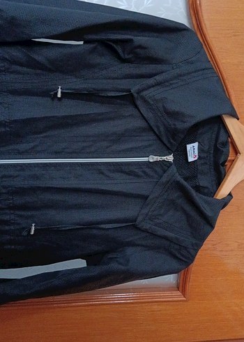 Kadın Siyah Uzun Fermuarlı yağmurluk - Görsel 6