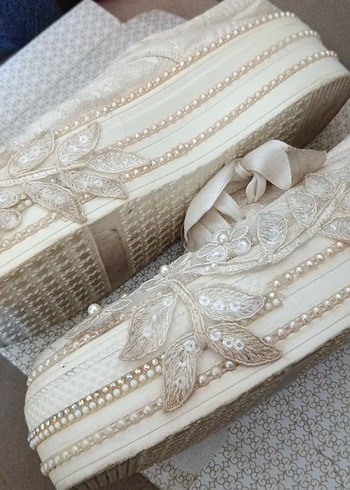 Diger Beyaz Boncuklu Vintage Düğün ayakkabısı - Görsel 4