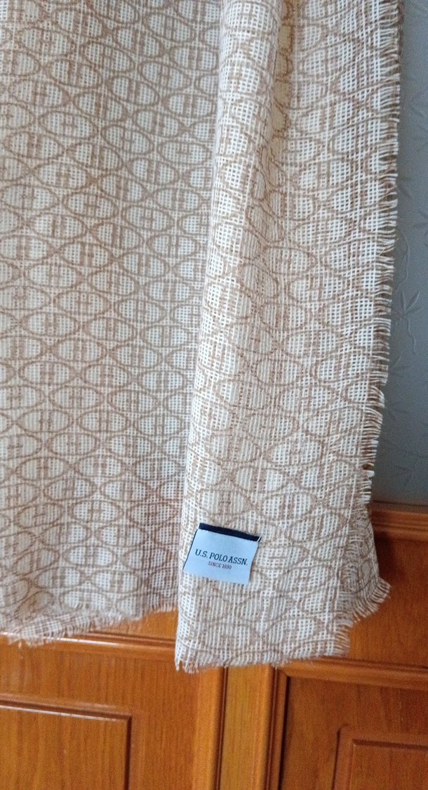 Bej Dokulu Bohem Polo Tarzı Şal - Görsel 4