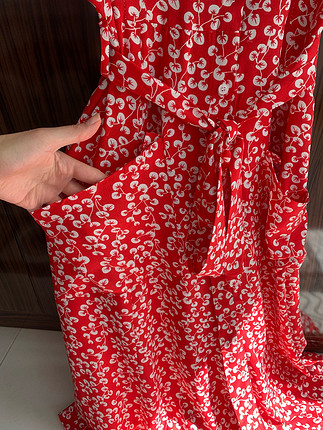 l Beden kırmızı Renk Çiçek desenli günlük elbise