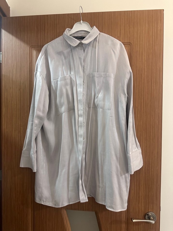 Gri saten Düğmeli Uzun Kollu Kadın Gömlek - Görsel 2