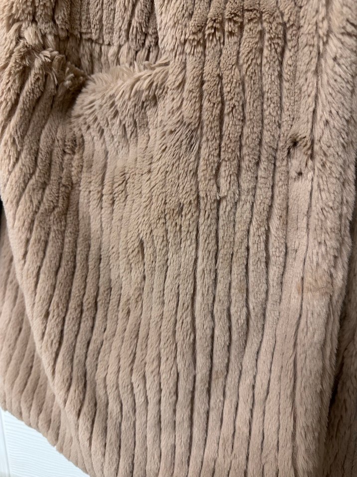 Bej Kadın Midi Peluş Kaban - Görsel 4