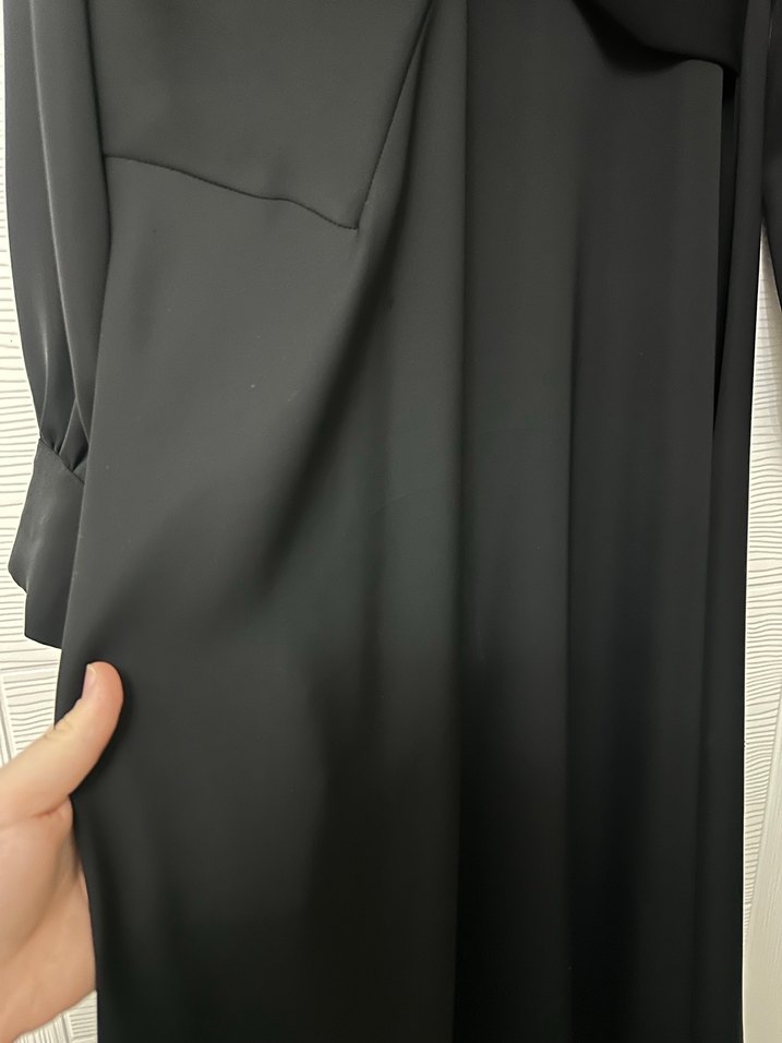 Drapeli Siyah Uzun Kollu Uzun Elbise - Görsel 4