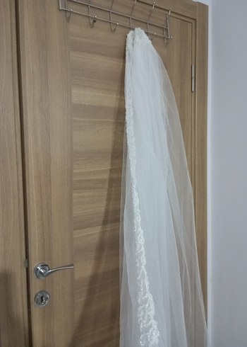 Beden Dantel İşlemeli Beyaz Duvak