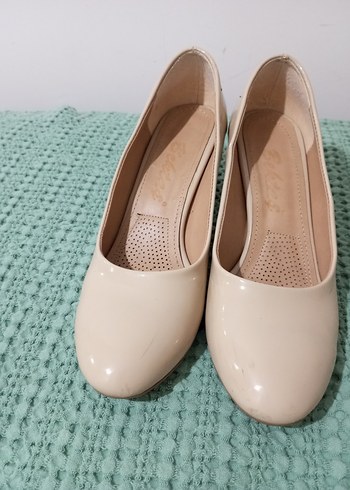 Diger Bej Dolgu Topuklu Stiletto