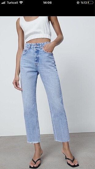 Zara Straight Fit Jean