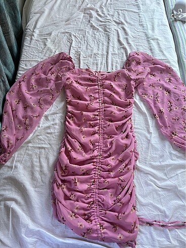 Pembe elbise - Görsel 2