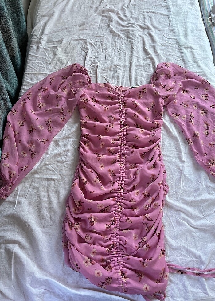 Pembe elbise - Görsel 2