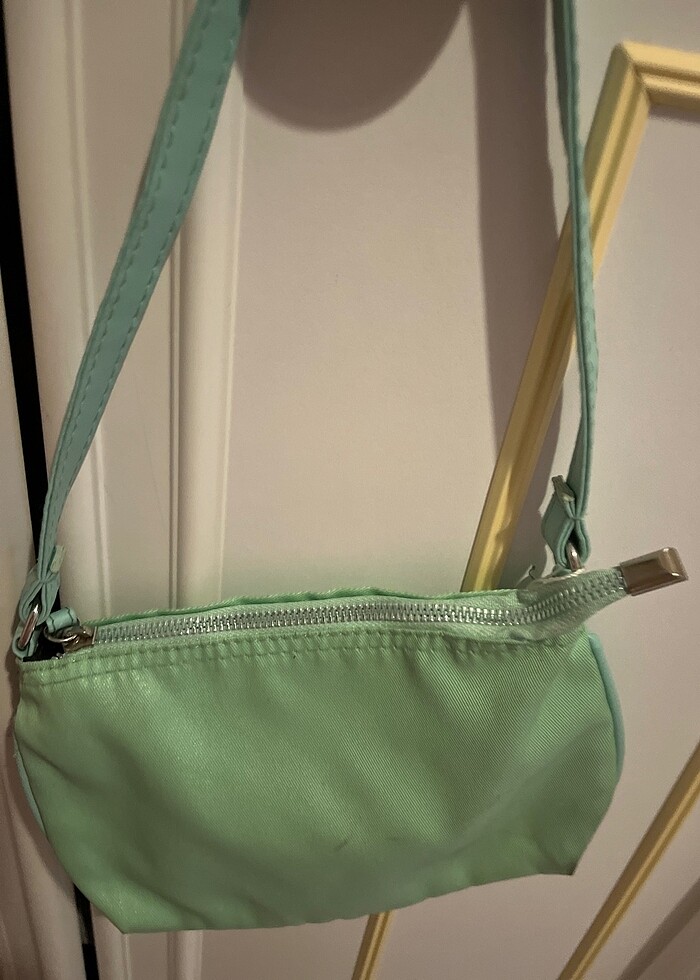 Yeşil çanta - Görsel 2