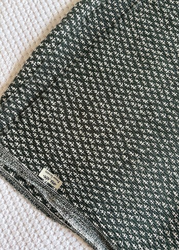 Fresh Scarfs Desenli Bürümcük Şal