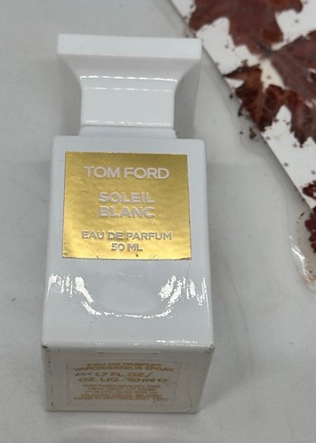 Tom Ford Soleie Blanc Kadın Parfümü 50 ml - Görsel 4