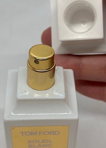 Tom Ford Soleie Blanc Kadın Parfümü 50 ml - Görsel 6