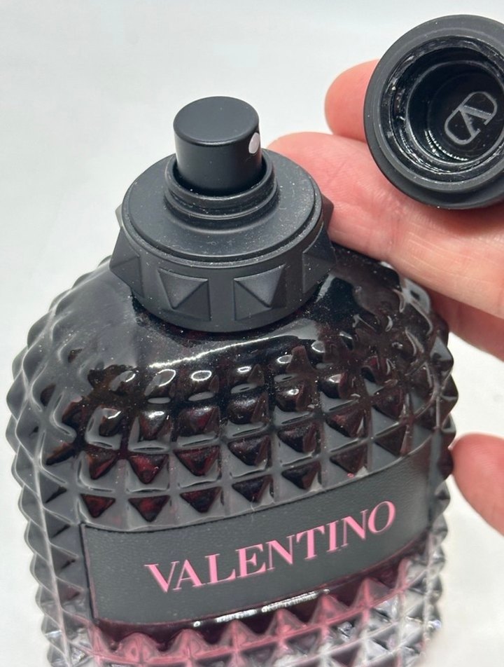 Valentino Kadın Parfümü - Görsel 3