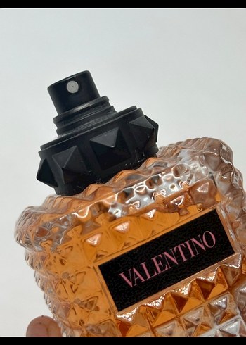 Valentino Valentino born in roma 50 ml