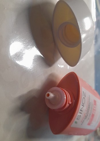 SiNOZ Pink Touch Renk Düzeltici Güneş Kremi SPF 50 - Görsel 3