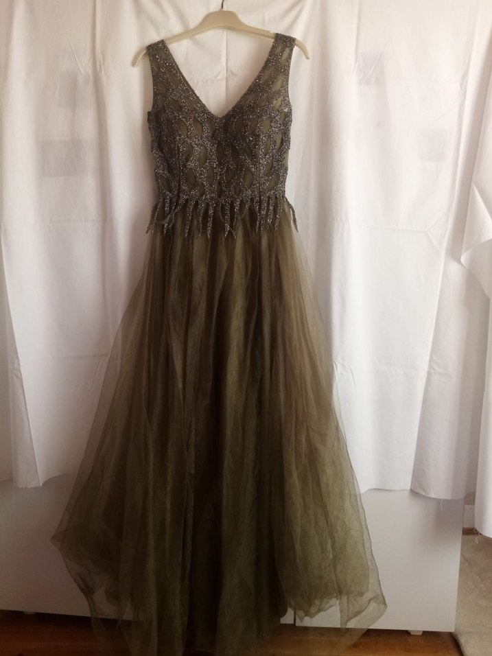 V Yaka Haki Renk Abiye (S/M Beden) - Görsel 4