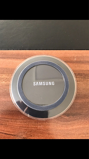 SAMSUNG KABLOSUZ ŞARJ ALETİ 