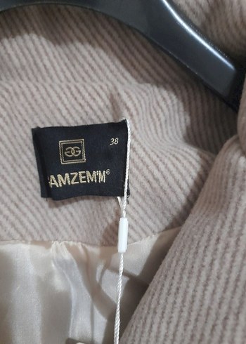 38 Beden Düğmeli Bej Uzun Kollu Kadın Kaban