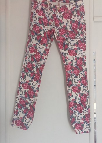 Çiçek Desenli kadın pantolon - Görsel 2