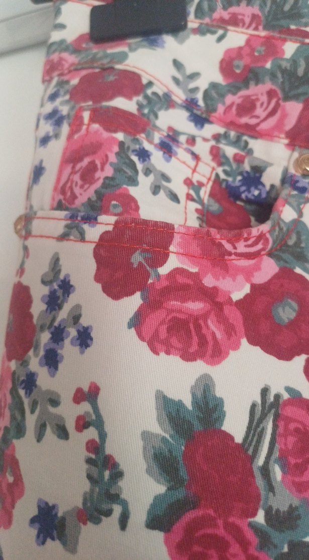 Çiçek Desenli kadın pantolon - Görsel 4