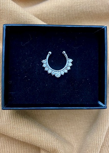 Parlak Taşlı Kadın Sahte burun Piercing - Görsel 4