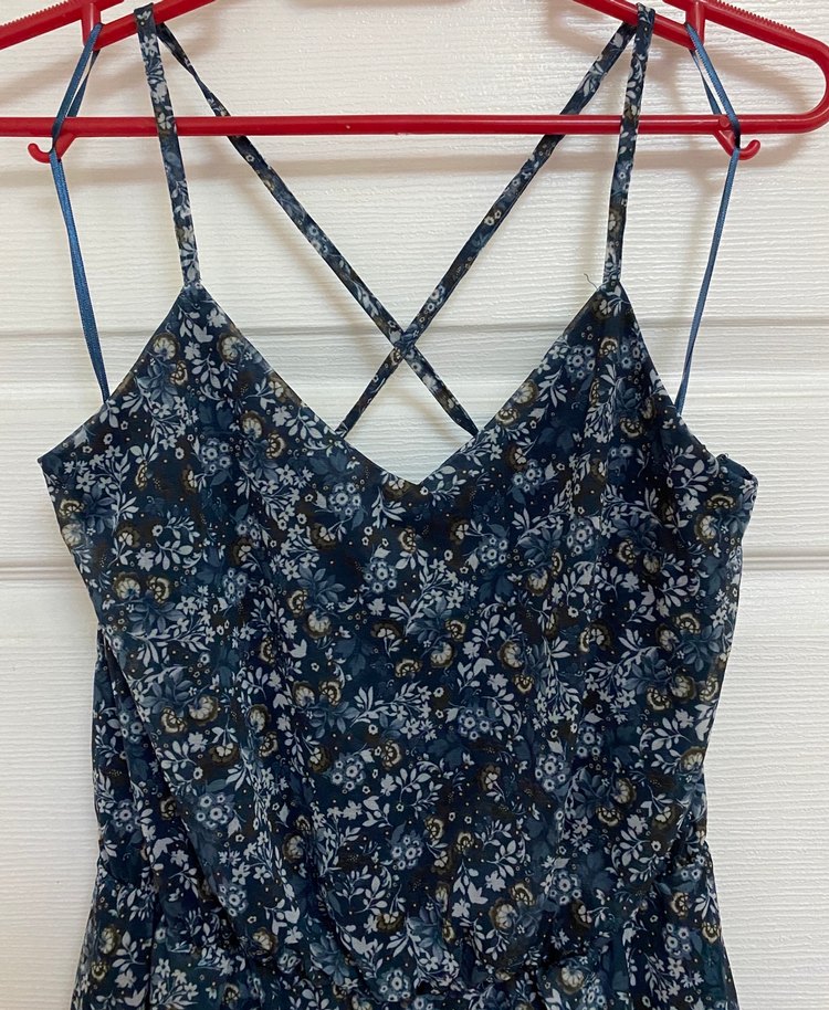 Mango Lacivert Çiçek Desenli Askılı Kadın şort Tulum - Görsel 4