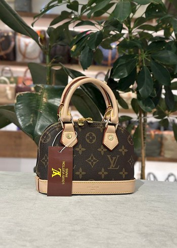 Louis Vuitton Çanta