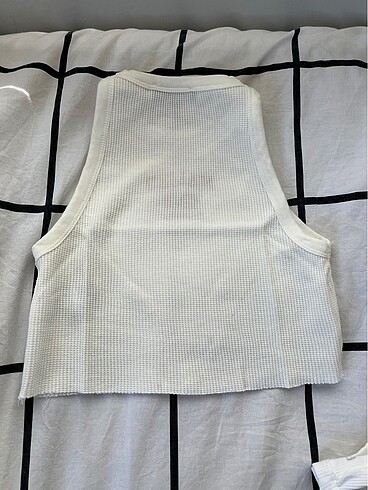 m Beden beyaz Renk Bershka Crop